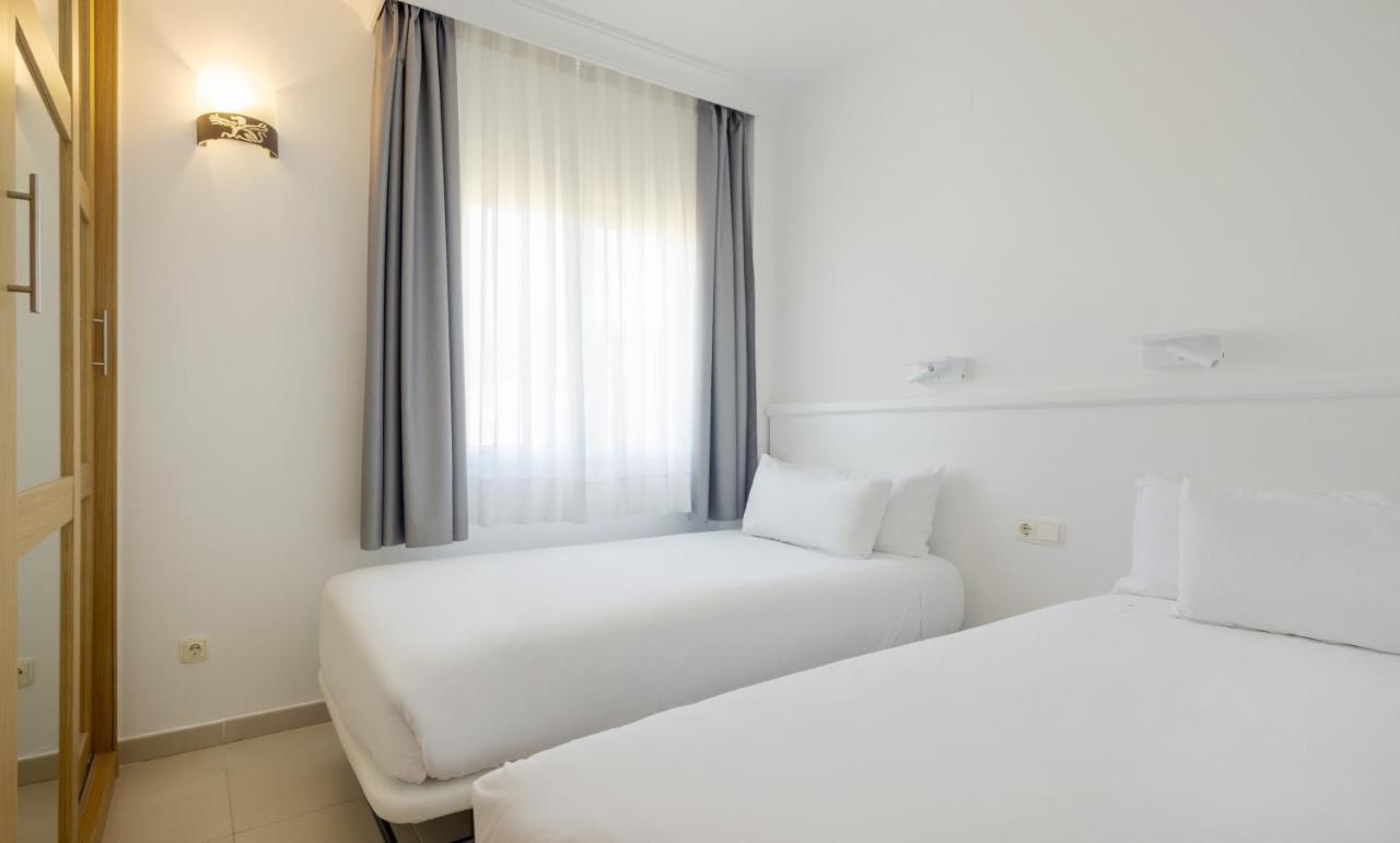 Ilunion Sancti Petri Lejlighedshotel Chiclana de la Frontera Eksteriør billede