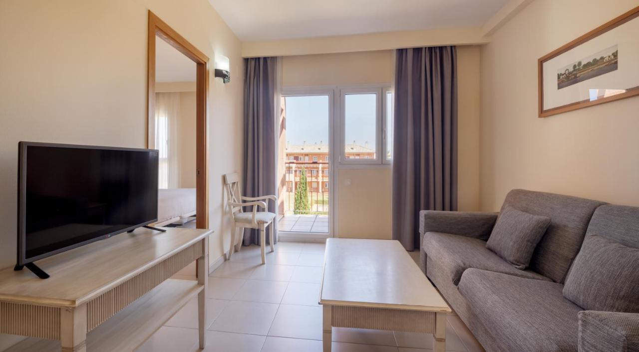 Ilunion Sancti Petri Lejlighedshotel Chiclana de la Frontera Eksteriør billede